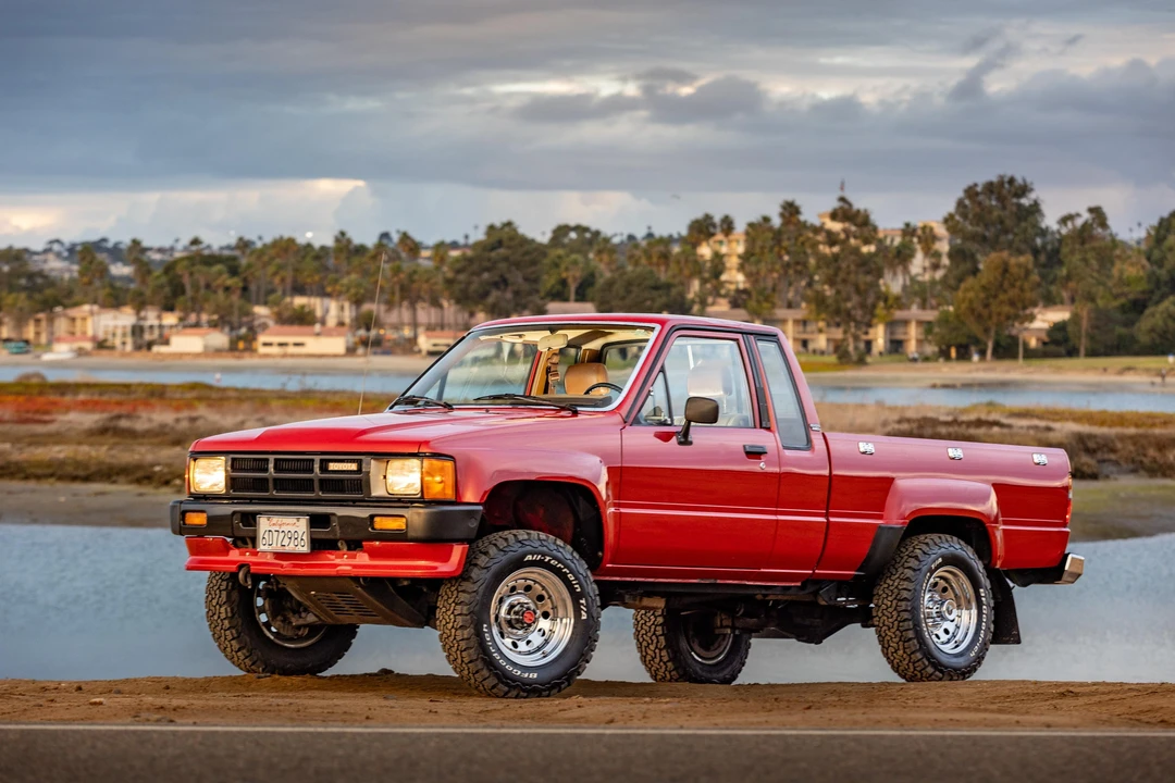 1986 Toyota Hilux 4th Gen - Image 27 of 31