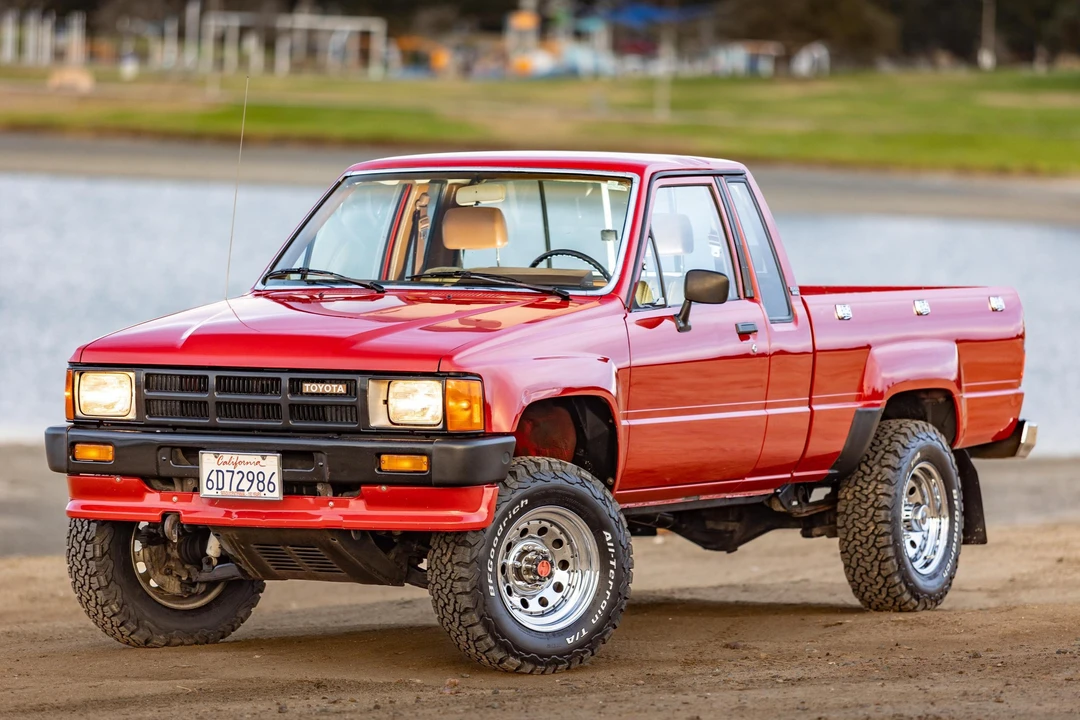 1986 Toyota Hilux 4th Gen - Image 25 of 31