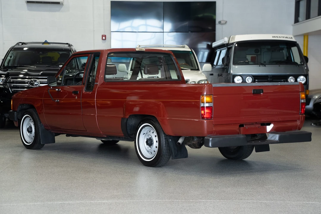 1986 Toyota Hilux 4th Gen - Image 21 of 31