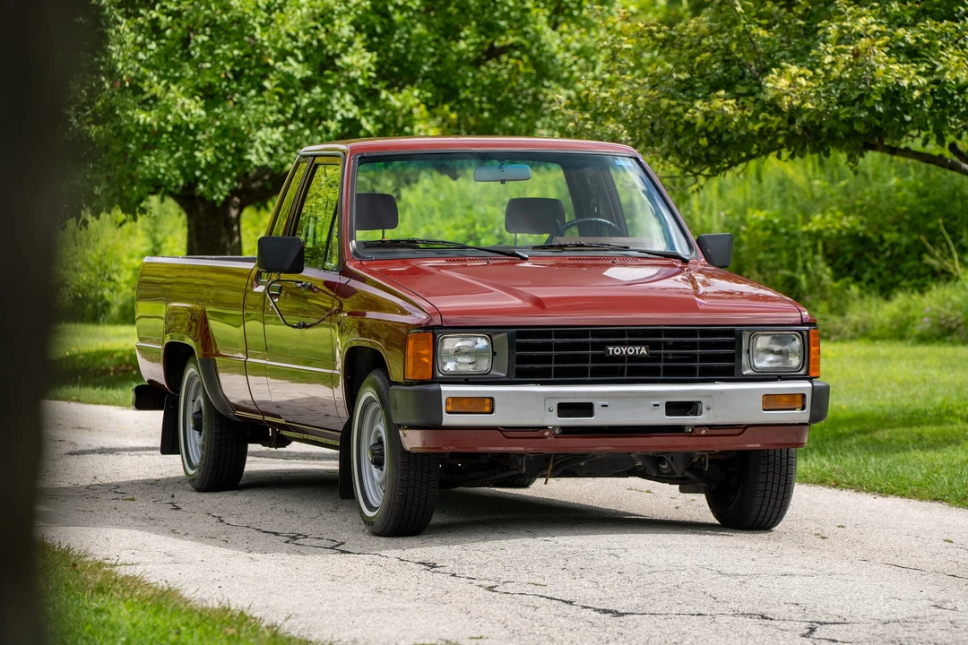 1986 Toyota Hilux 4th Gen - Image 15 of 31