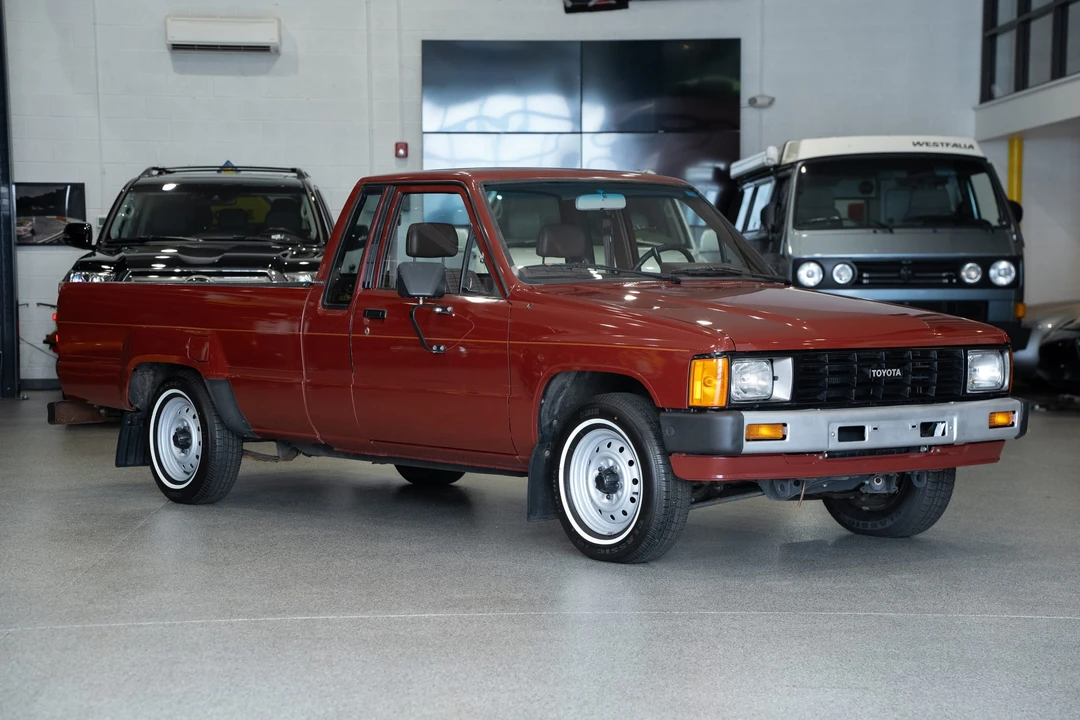 1986 Toyota Hilux 4th Gen - Image 24 of 31