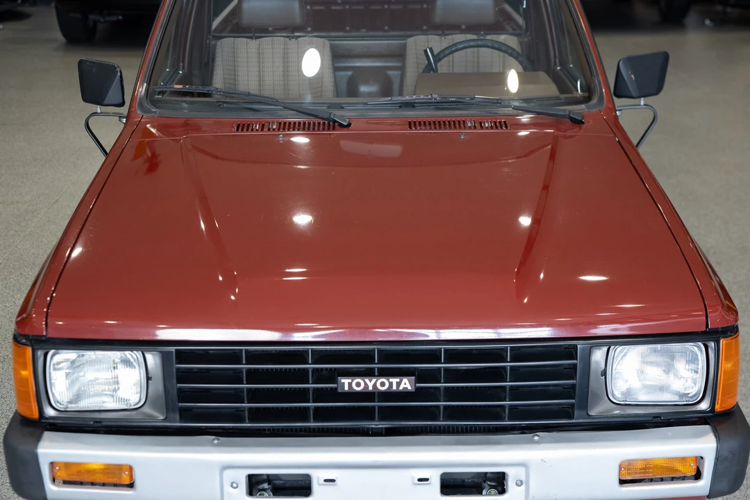 1986 Toyota Hilux 4th Gen - Image 28 of 31