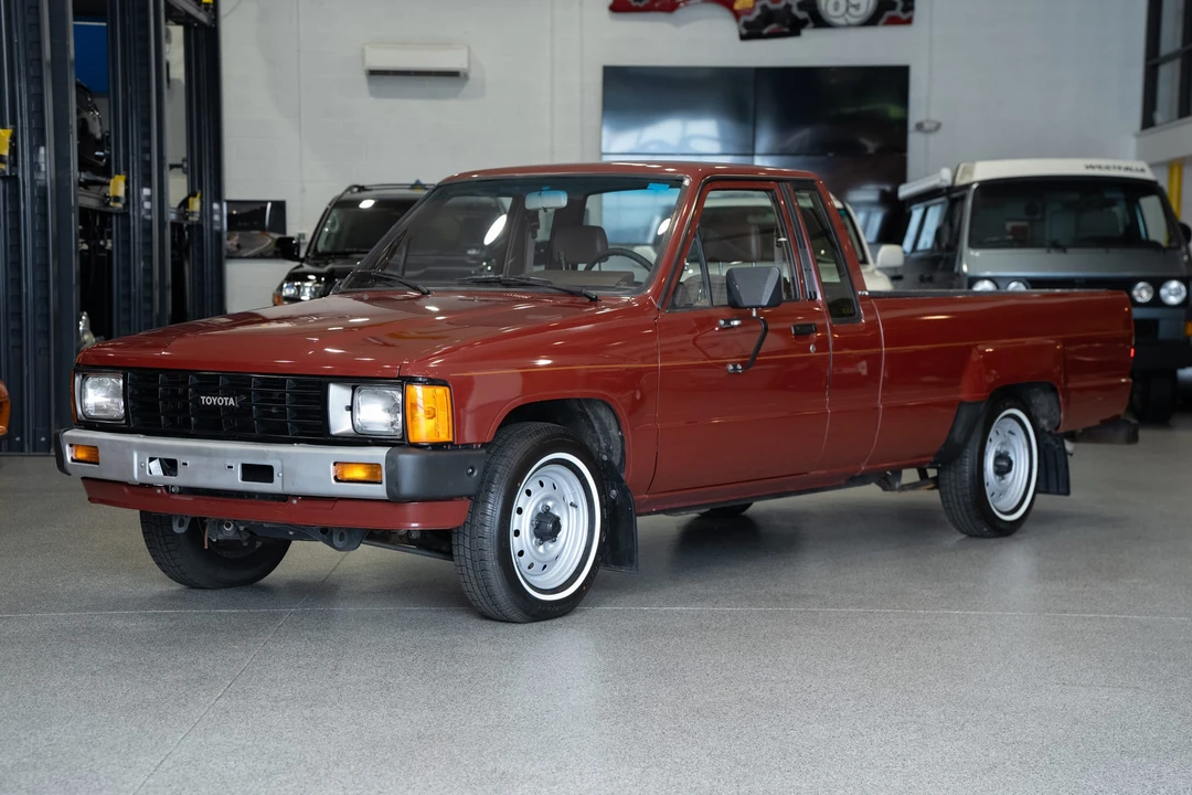 1986 Toyota Hilux 4th Gen - Image 19 of 31