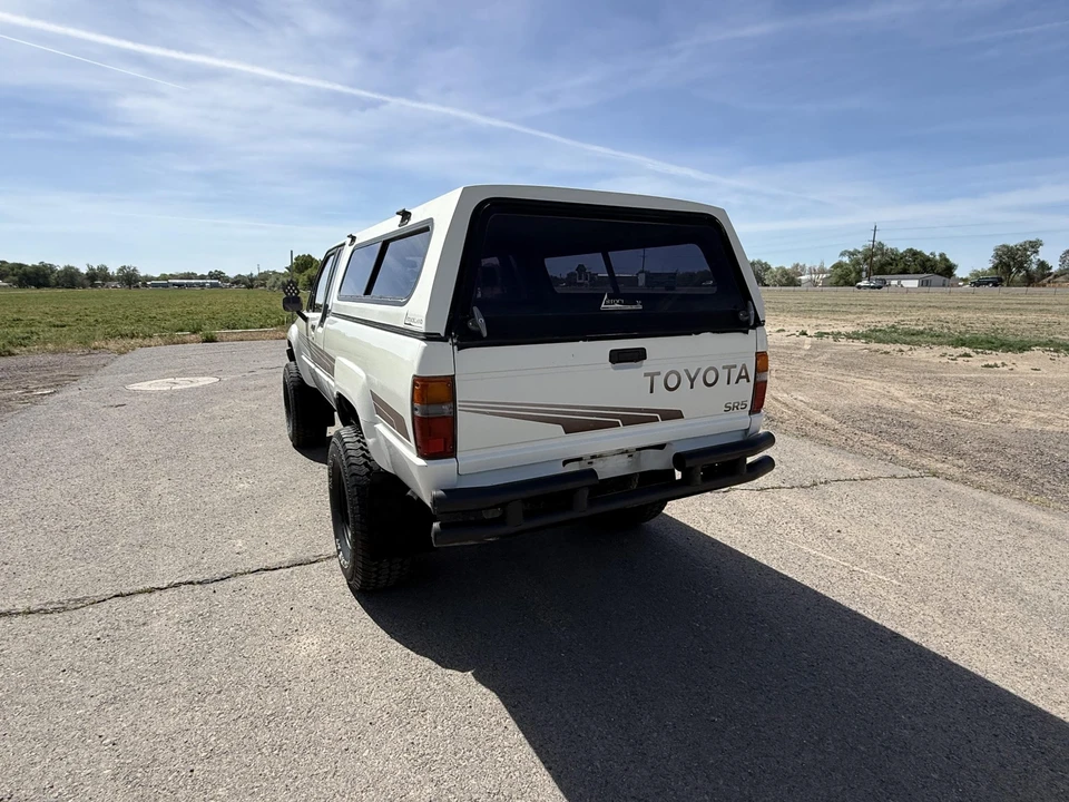 1986 Toyota Hilux 4th Gen - Image 31 of 31