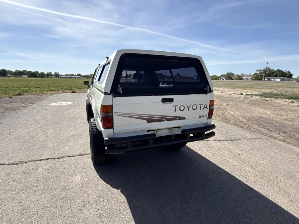 1986 Toyota Hilux 4th Gen - Image 25 of 31