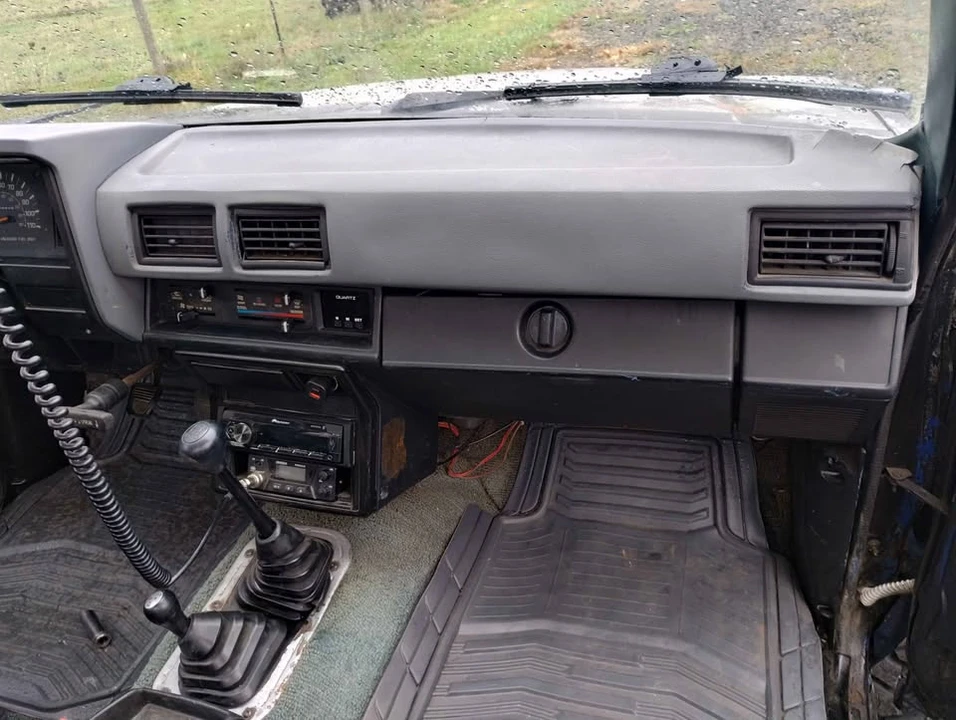 1986 Toyota T100 - Image 10 of 10