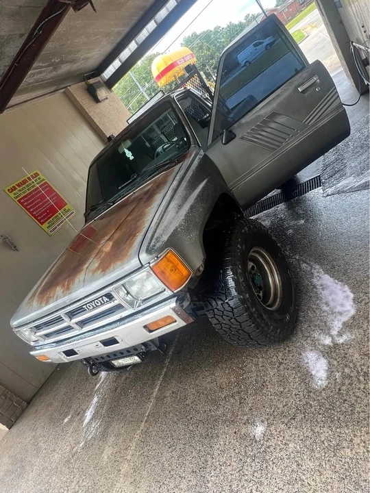 1986 Toyota T100 - Image 6 of 15