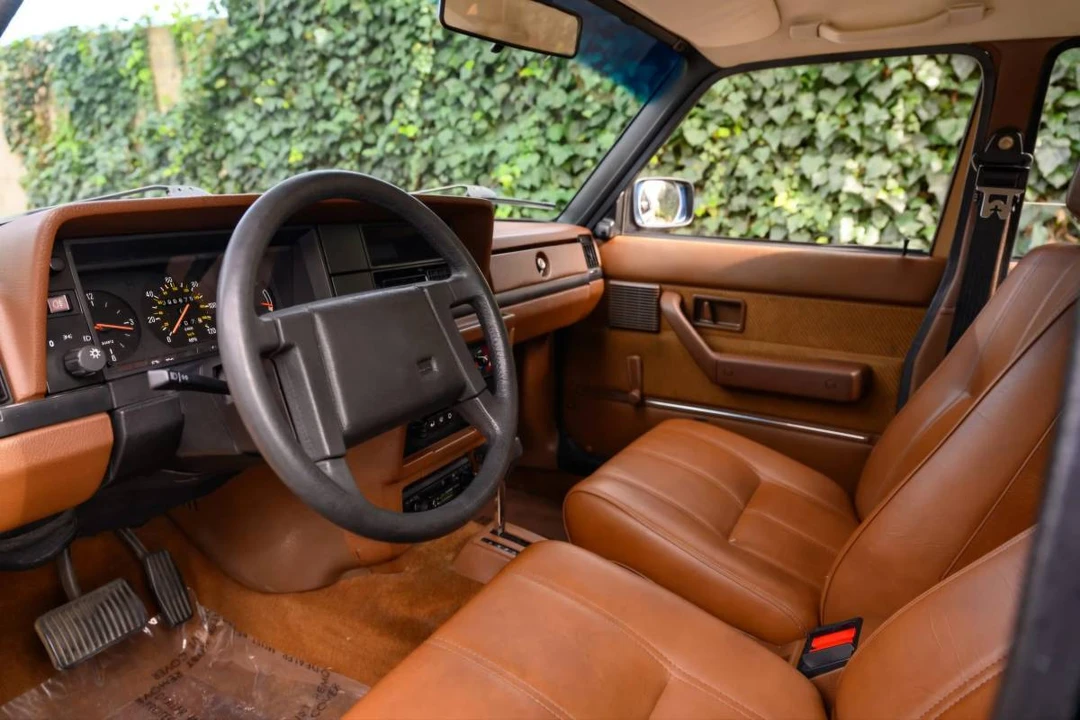 1986 Volvo 245 - Image 5 of 23