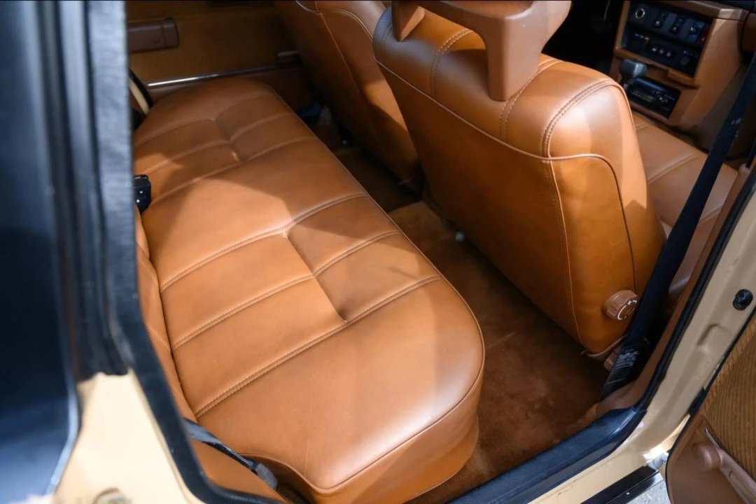 1986 Volvo 245 - Image 15 of 23