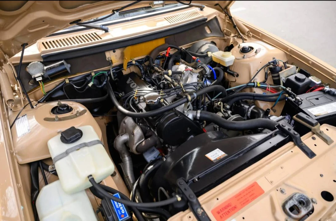 1986 Volvo 245 - Image 17 of 23