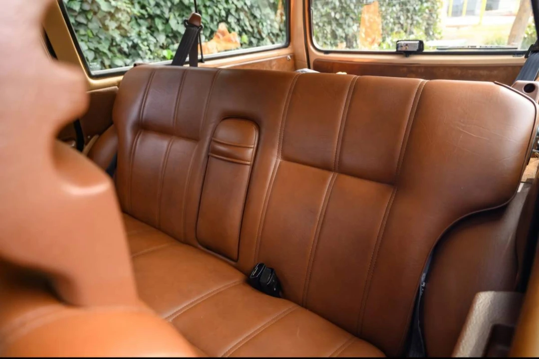 1986 Volvo 245 - Image 12 of 23