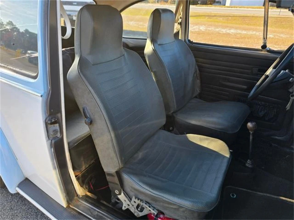 1986 Volkswagen Beetle (1980-2003) - Image 29 of 31