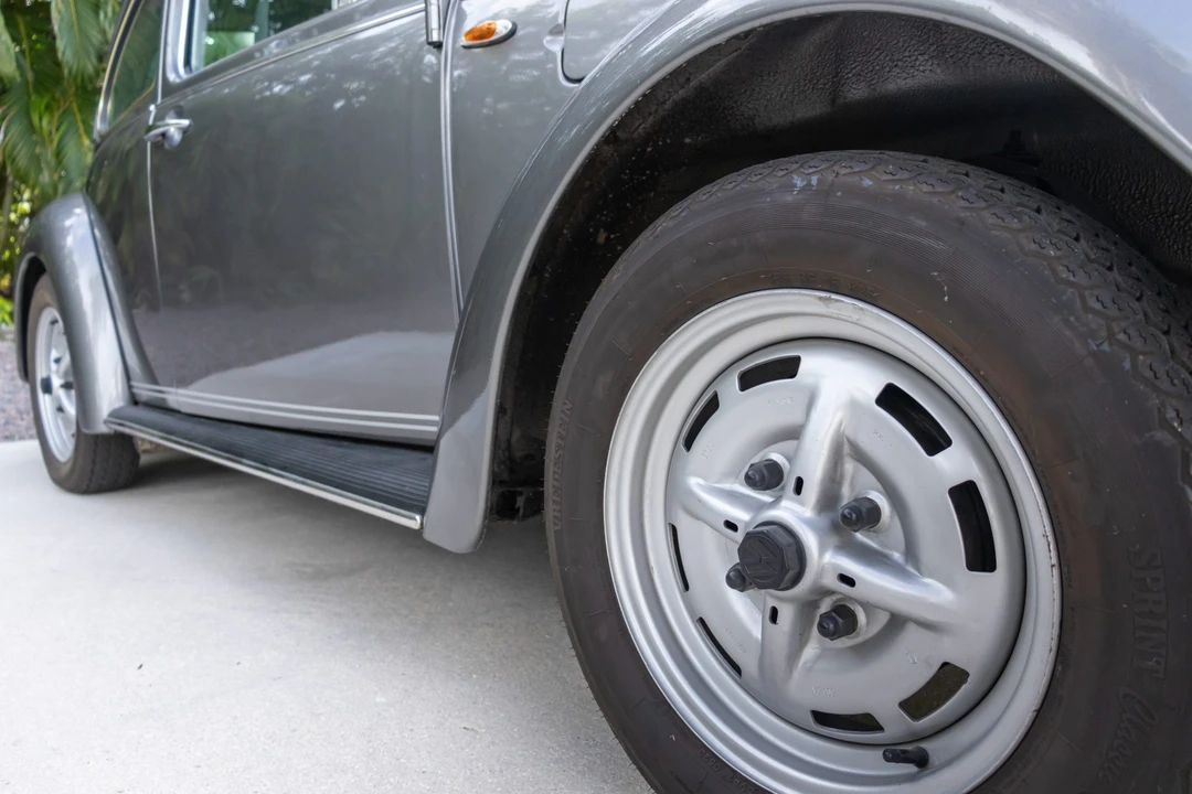 1986 Volkswagen Beetle (1980-2003) - Image 17 of 31