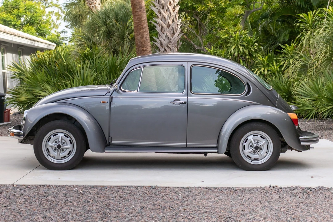 1986 Volkswagen Beetle (1980-2003) - Image 9 of 31