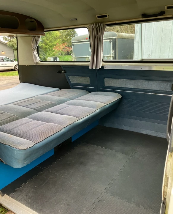 1986 Volkswagen Vanagon - Image 13 of 22