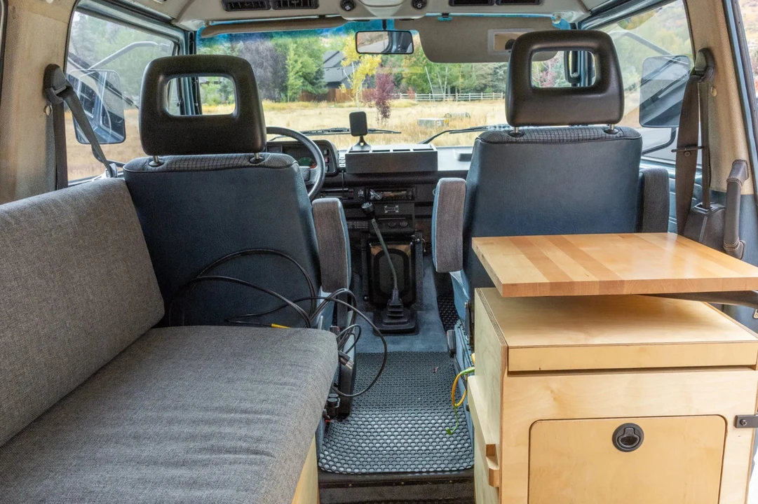 1986 Volkswagen Bay-Window Bus - Image 13 of 21