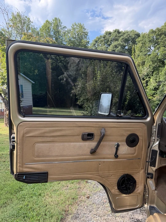 1986 Volkswagen Vanagon - Image 13 of 22
