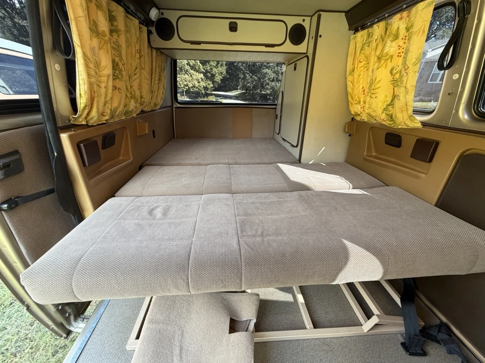 1986 Volkswagen Vanagon - Image 15 of 22
