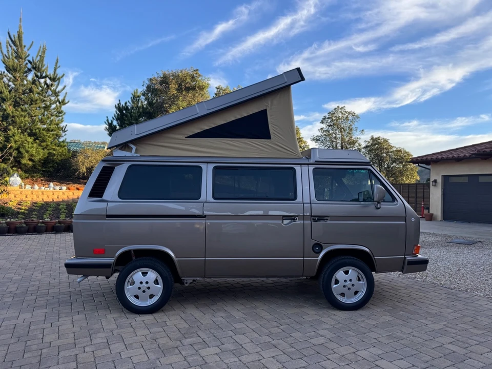 1986 Volkswagen EuroVan - Image 3 of 21