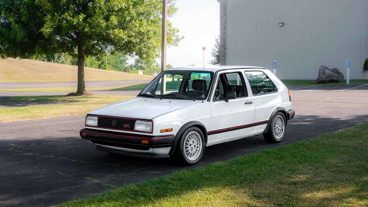 1986 Volkswagen GTI Mk2 - Image 4 of 31
