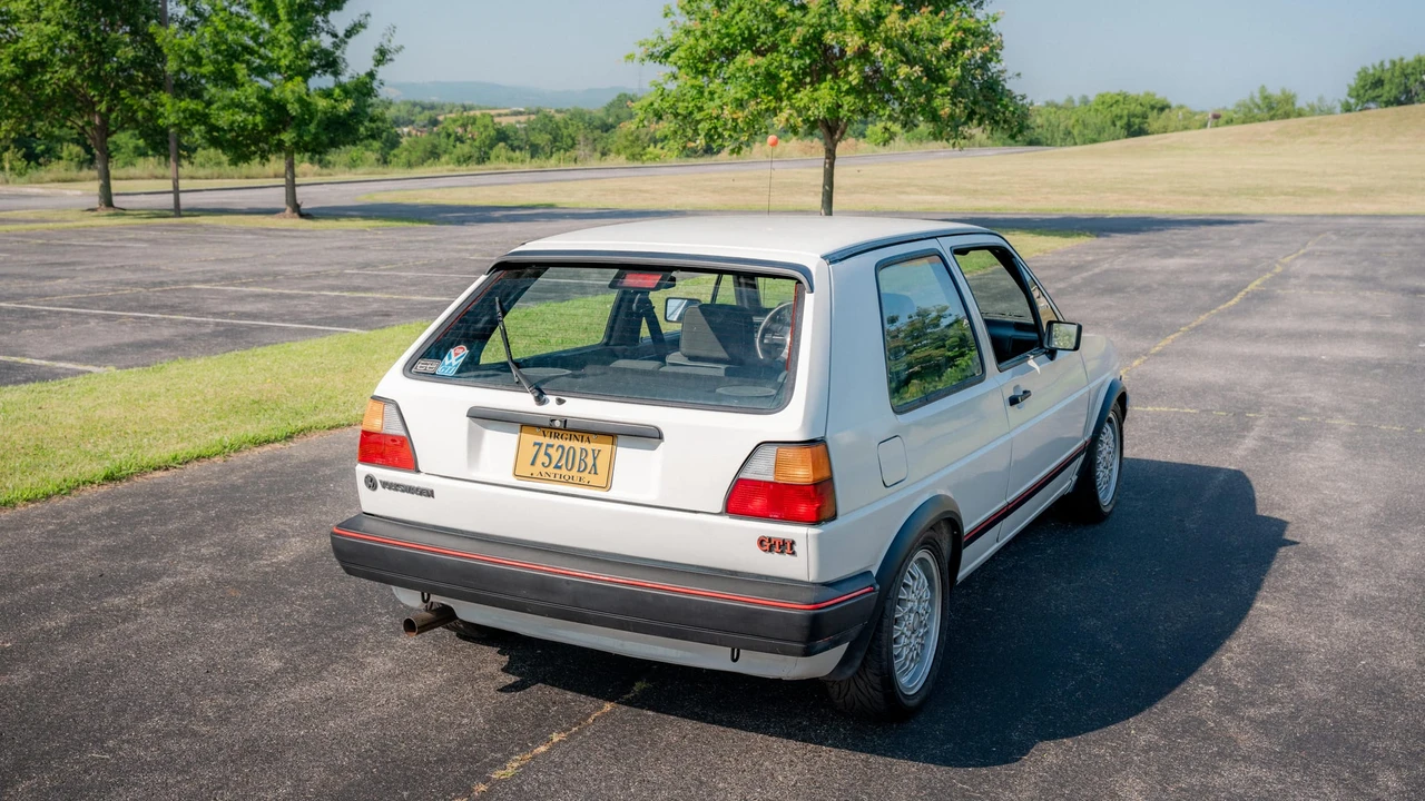 1986 Volkswagen GTI Mk2 - Image 30 of 31