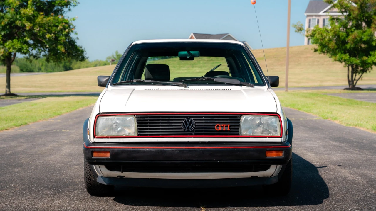 1986 Volkswagen GTI Mk2 - Image 14 of 31