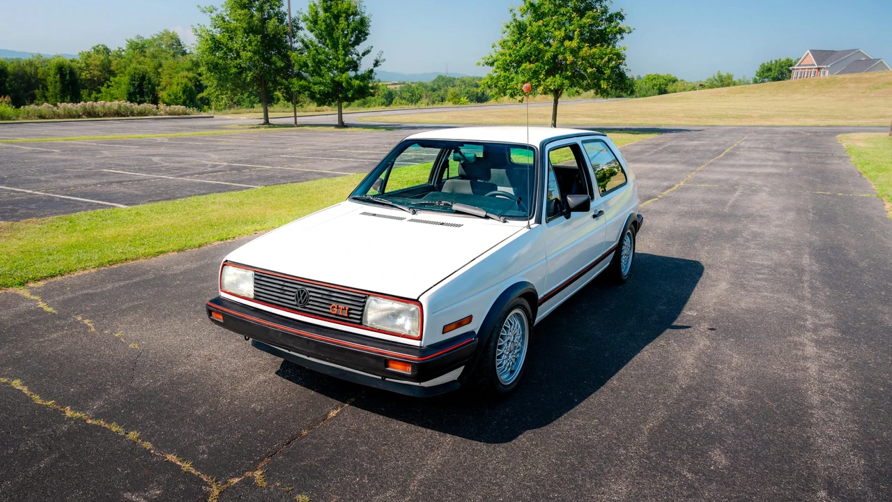 1986 Volkswagen GTI Mk2 - Image 6 of 31
