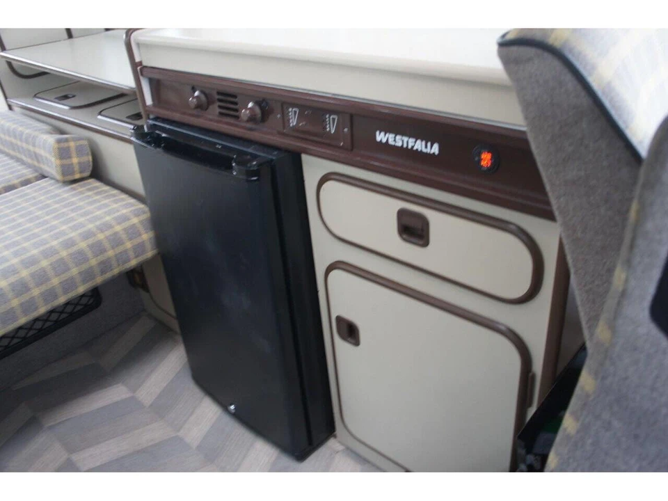 1986 Volkswagen Vanagon - Image 16 of 22