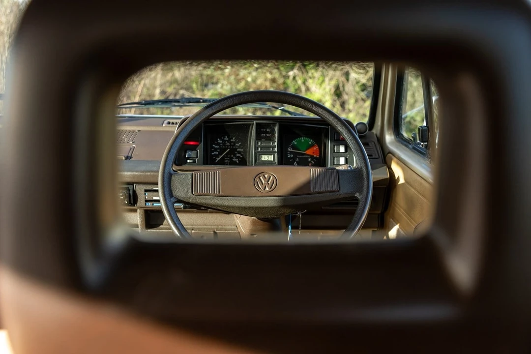 1986 Volkswagen Vanagon - Image 2 of 30