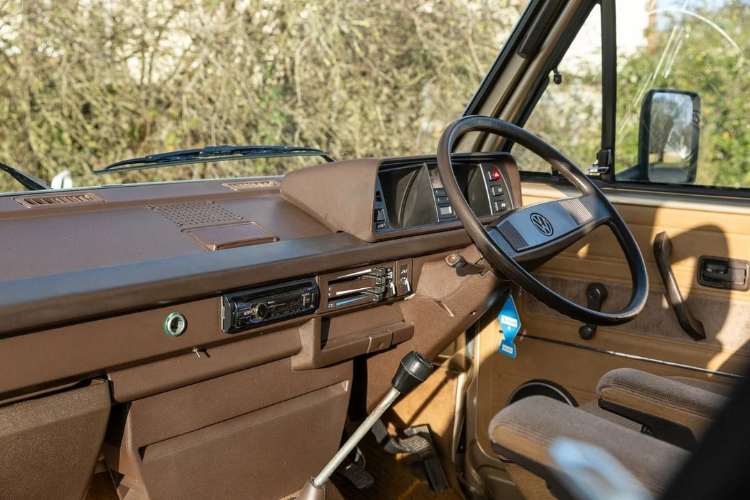 1986 Volkswagen Vanagon - Image 8 of 30