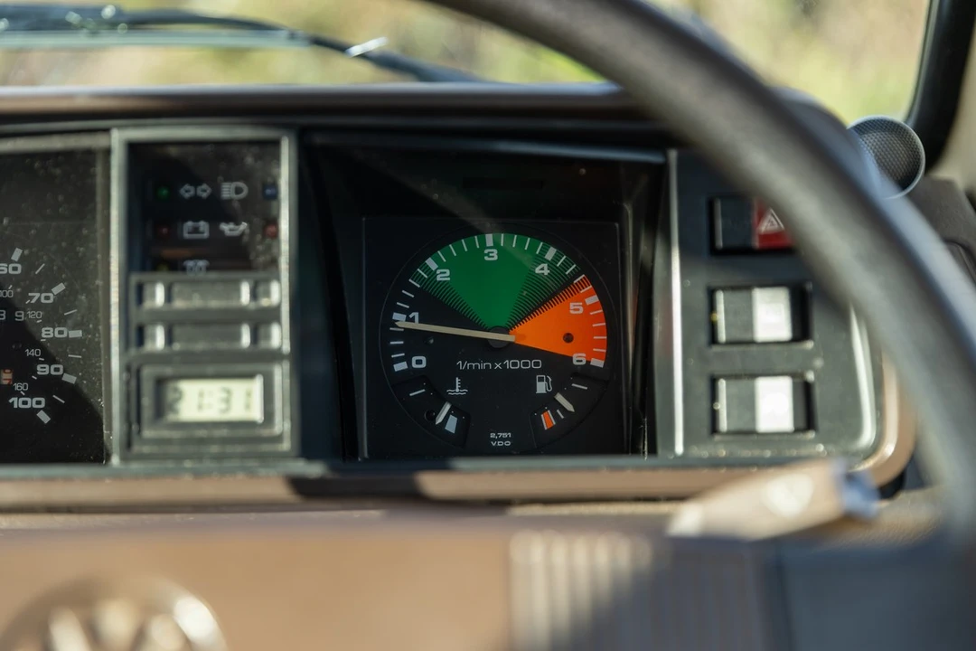 1986 Volkswagen Vanagon - Image 16 of 30