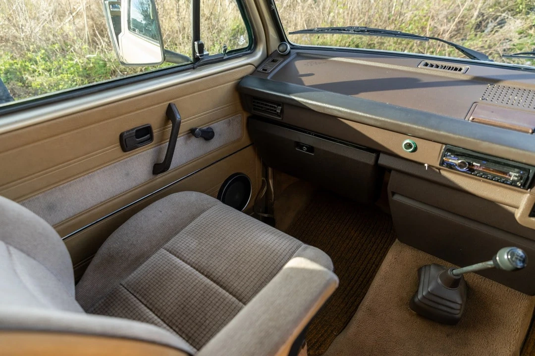 1986 Volkswagen Vanagon - Image 30 of 30