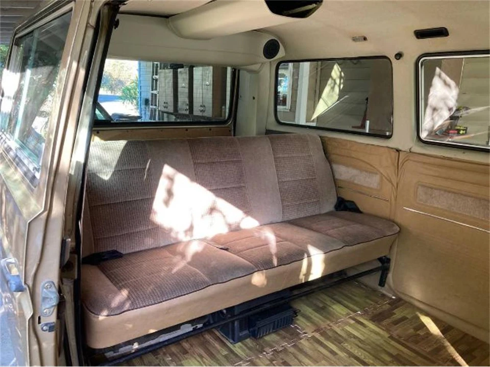 1986 Volkswagen Vanagon - Image 7 of 12