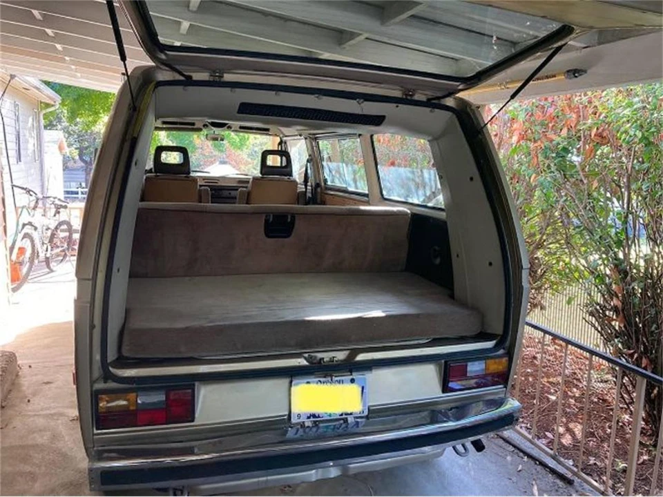 1986 Volkswagen Vanagon - Image 5 of 12