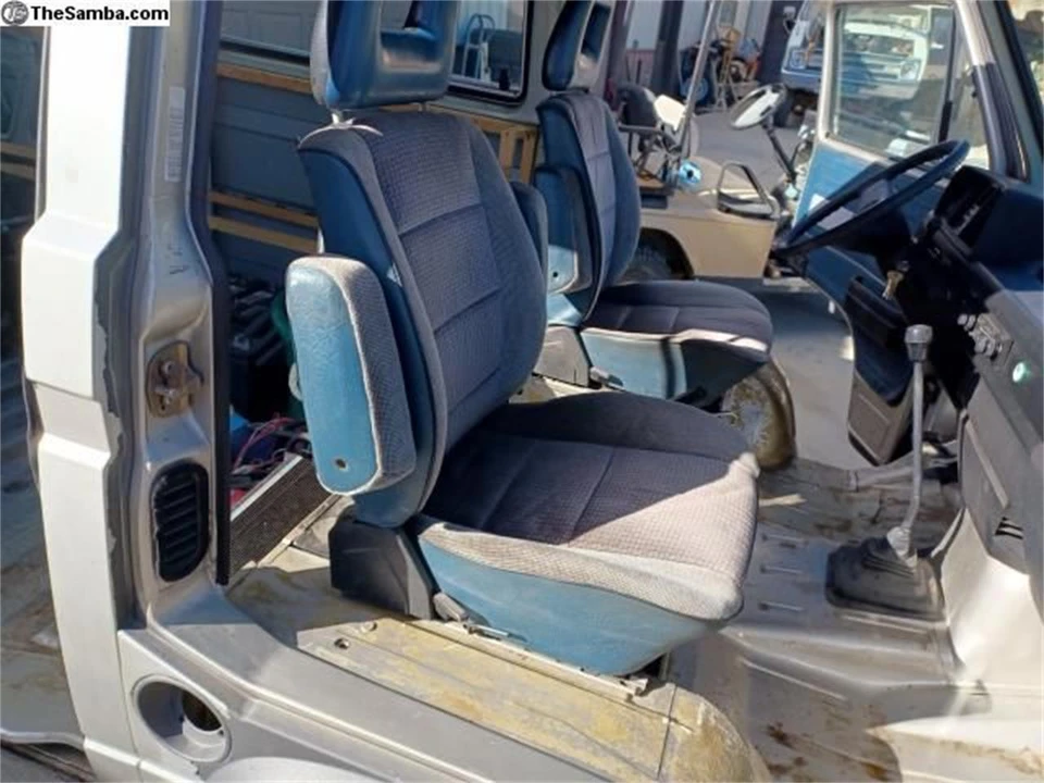 1986 Volkswagen Vanagon - Image 9 of 12