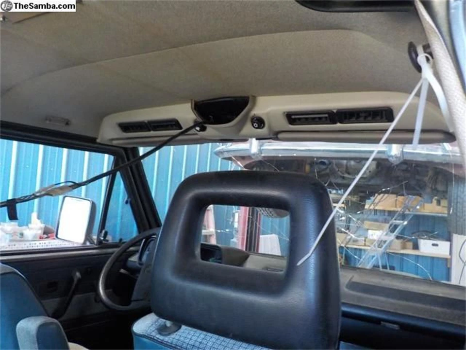 1986 Volkswagen Vanagon - Image 15 of 17