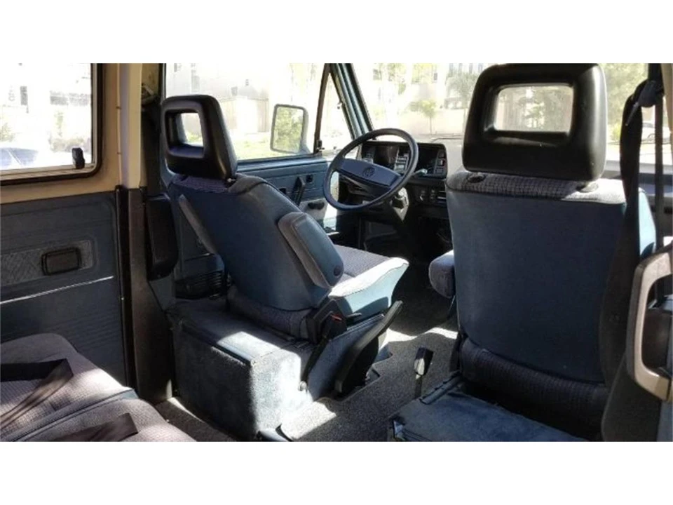 1986 Volkswagen Vanagon - Image 6 of 9