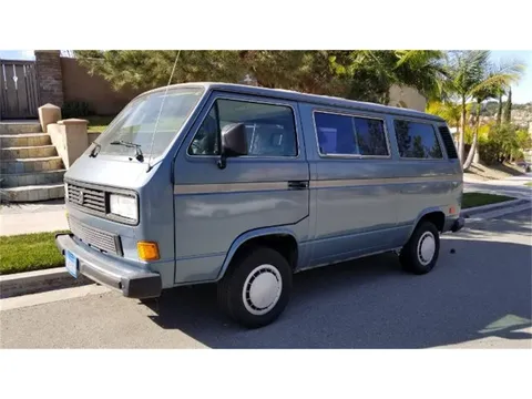 1986 Volkswagen Vanagon Passenger Van