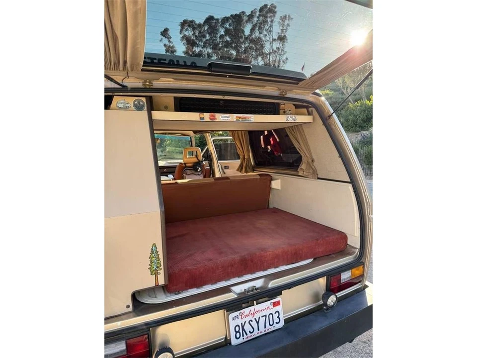 1986 Volkswagen Vanagon - Image 17 of 24