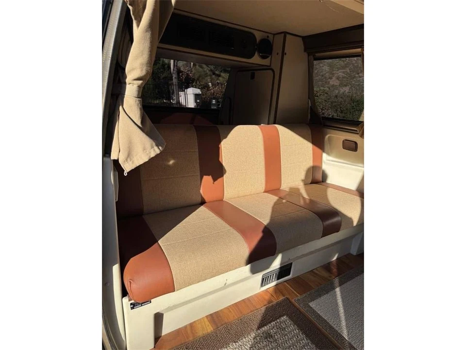 1986 Volkswagen Vanagon - Image 19 of 24