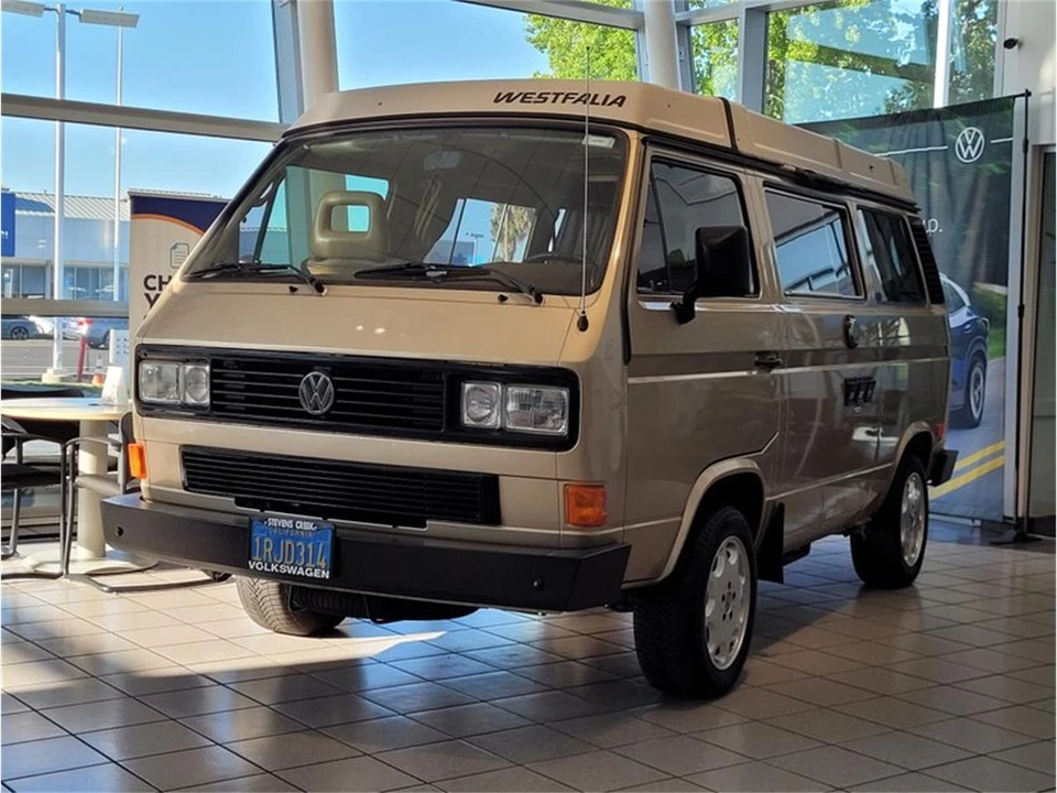 1986 Volkswagen Vanagon - Image 7 of 31