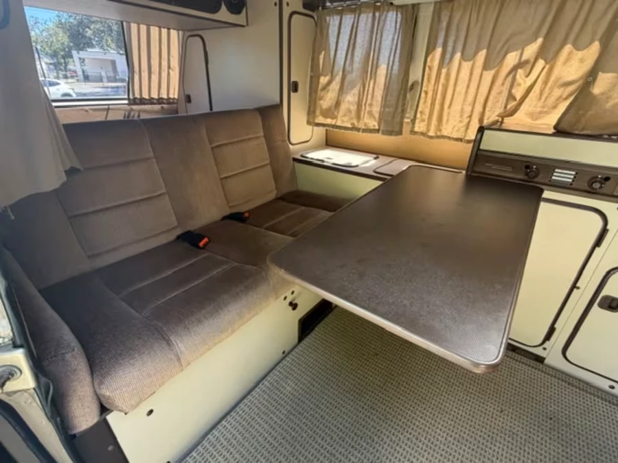 1986 Volkswagen Vanagon - Image 18 of 26