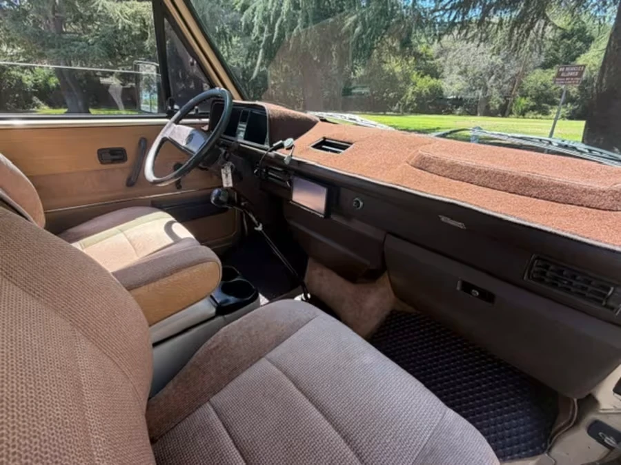 1986 Volkswagen Vanagon - Image 13 of 26