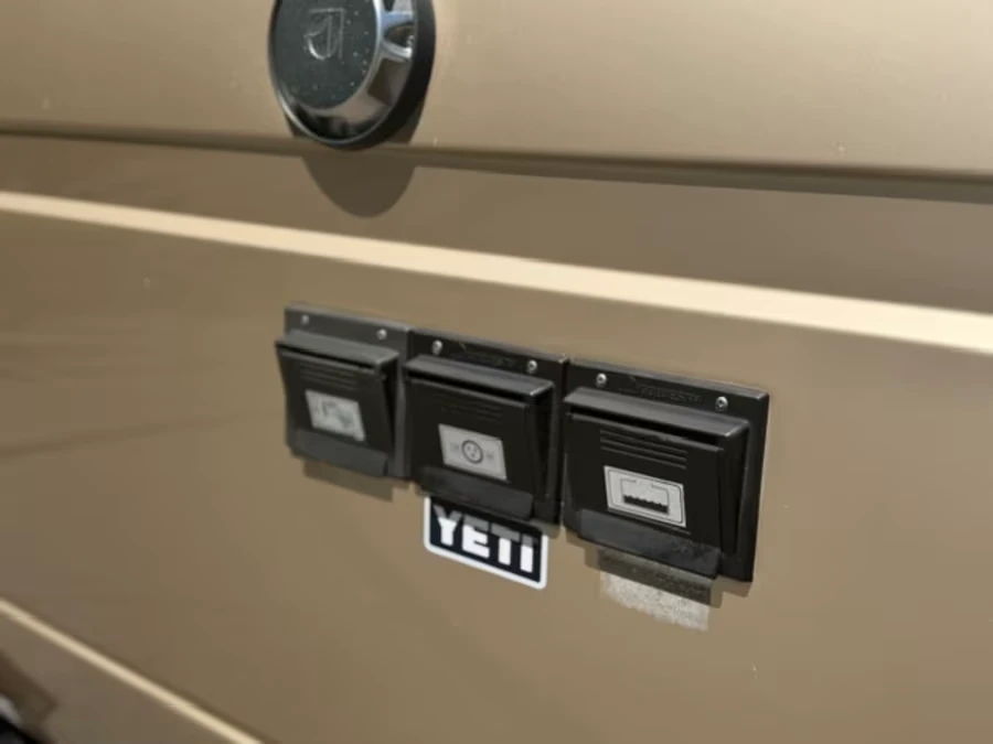 1986 Volkswagen Vanagon - Image 8 of 26