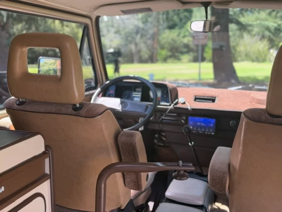 1986 Volkswagen Vanagon - Image 23 of 26