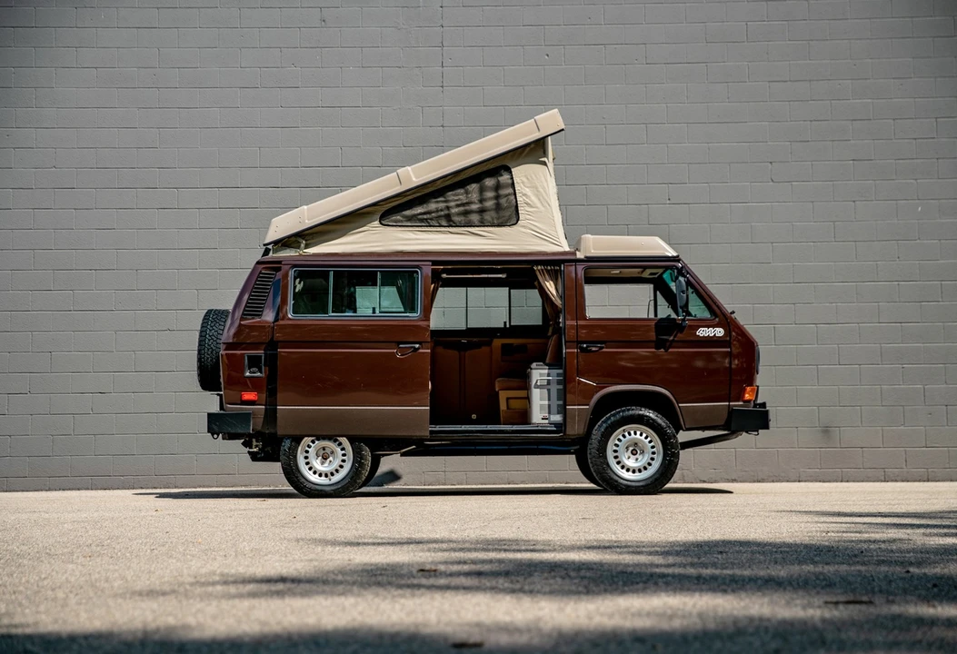 1986 Volkswagen EuroVan - Image 8 of 12