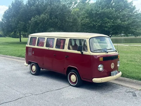 1986 Volkswagen Bus Kombi Camper Conversion
