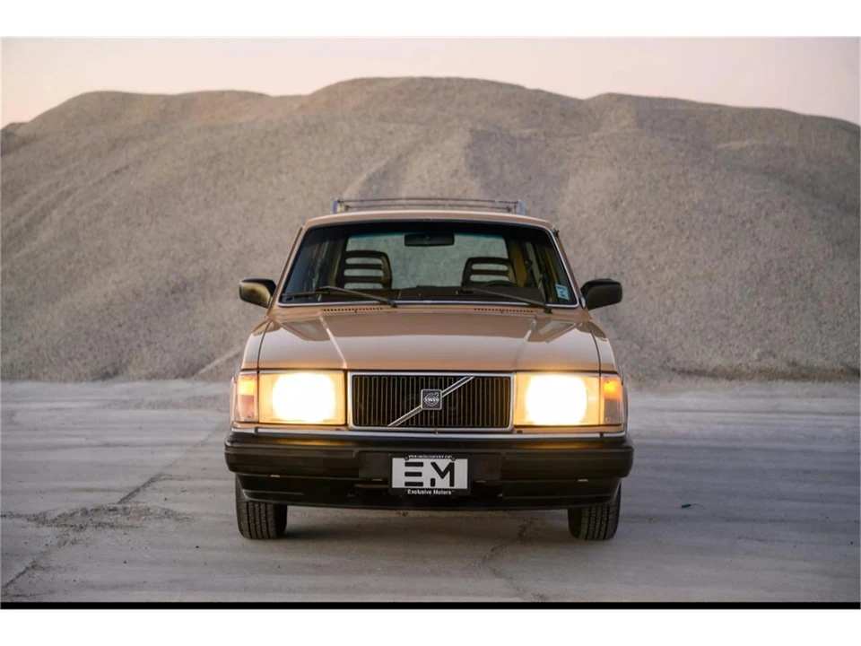 1986 Volvo 244 - Image 12 of 31