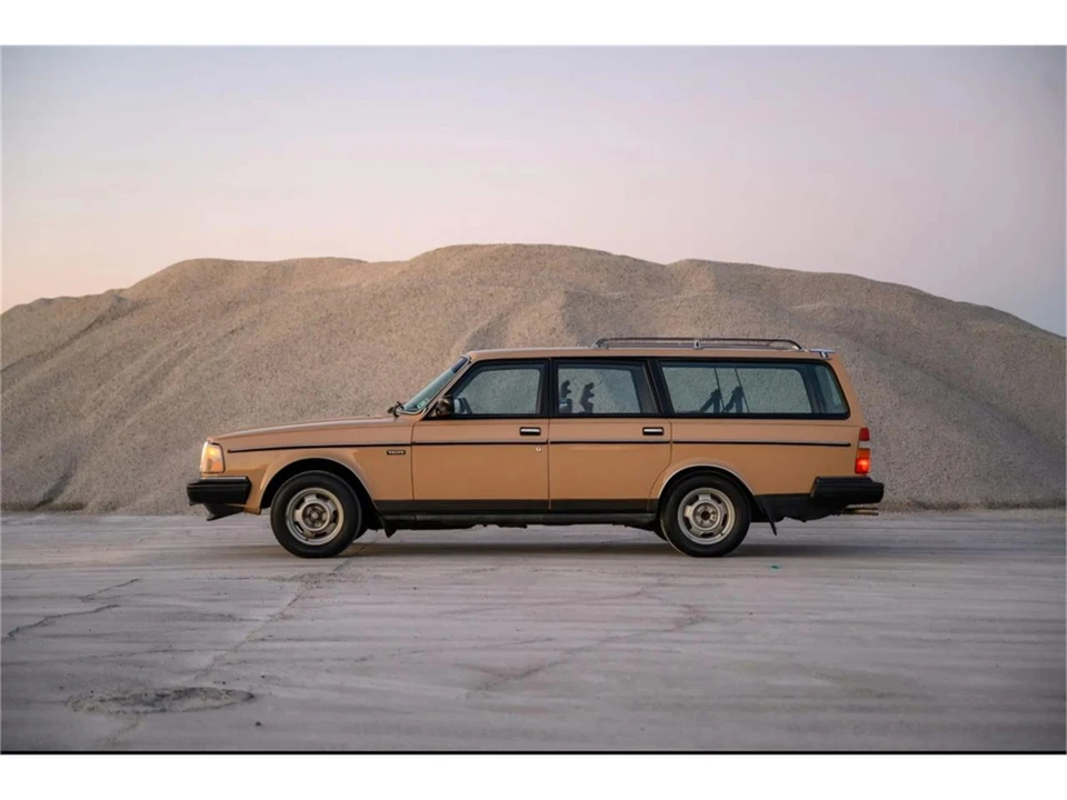 1986 Volvo 244 - Image 4 of 31