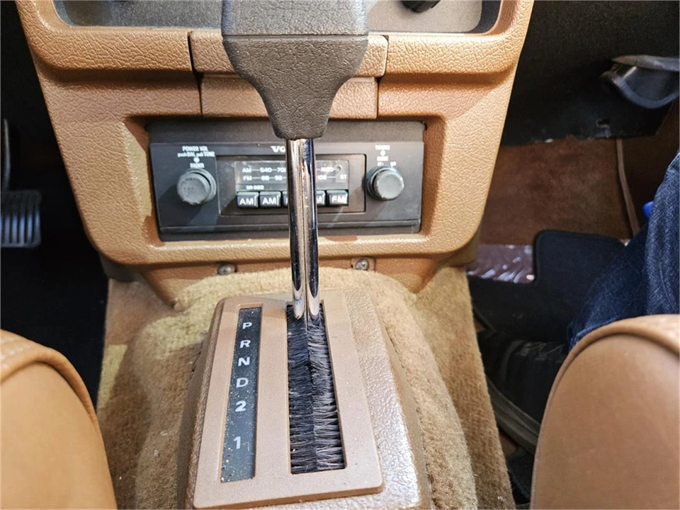 1986 Volvo 244 - Image 24 of 31